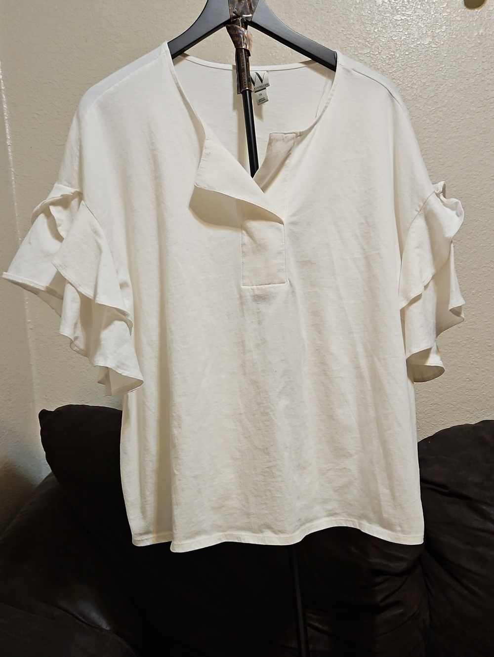 Worthington White Ruffle Sleeve V-Notch Tunic